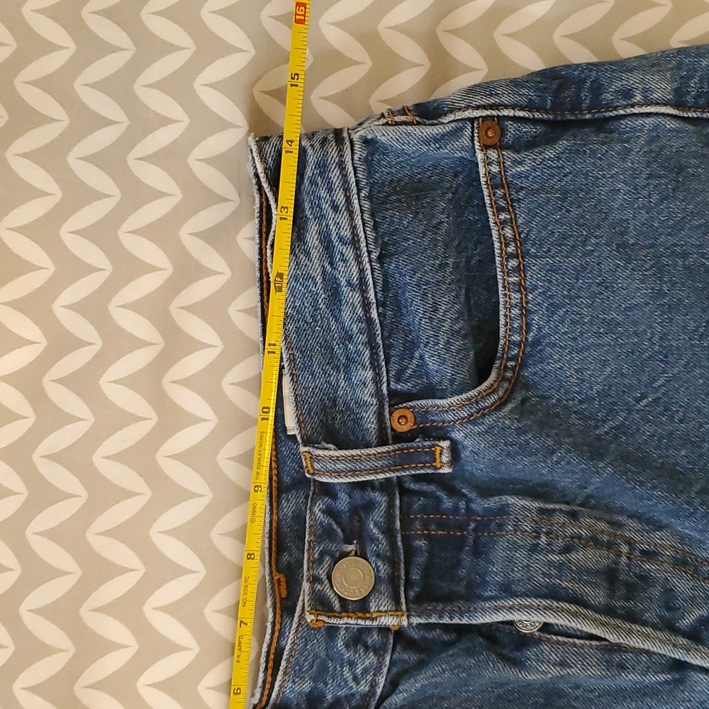 Levi's Button Fly Shorts - image 7